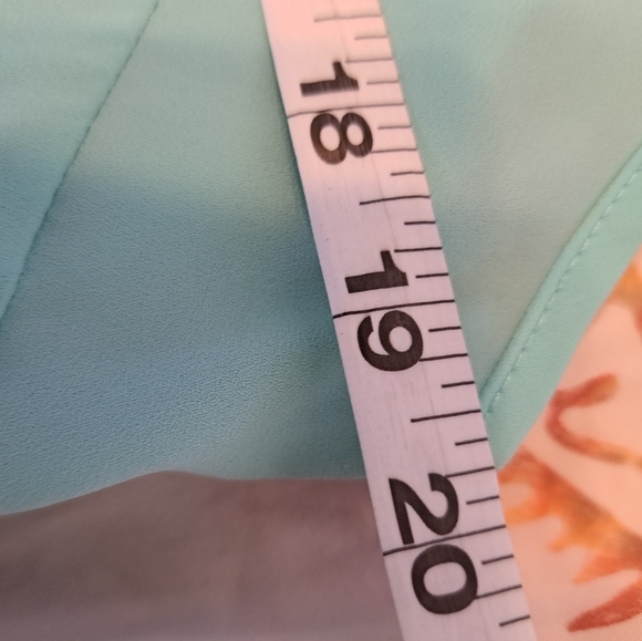 Moa Moa Tunic - High Low Flowy Sleeveless Lightweight - Size Large, fits like XL - Picture 7 of 8